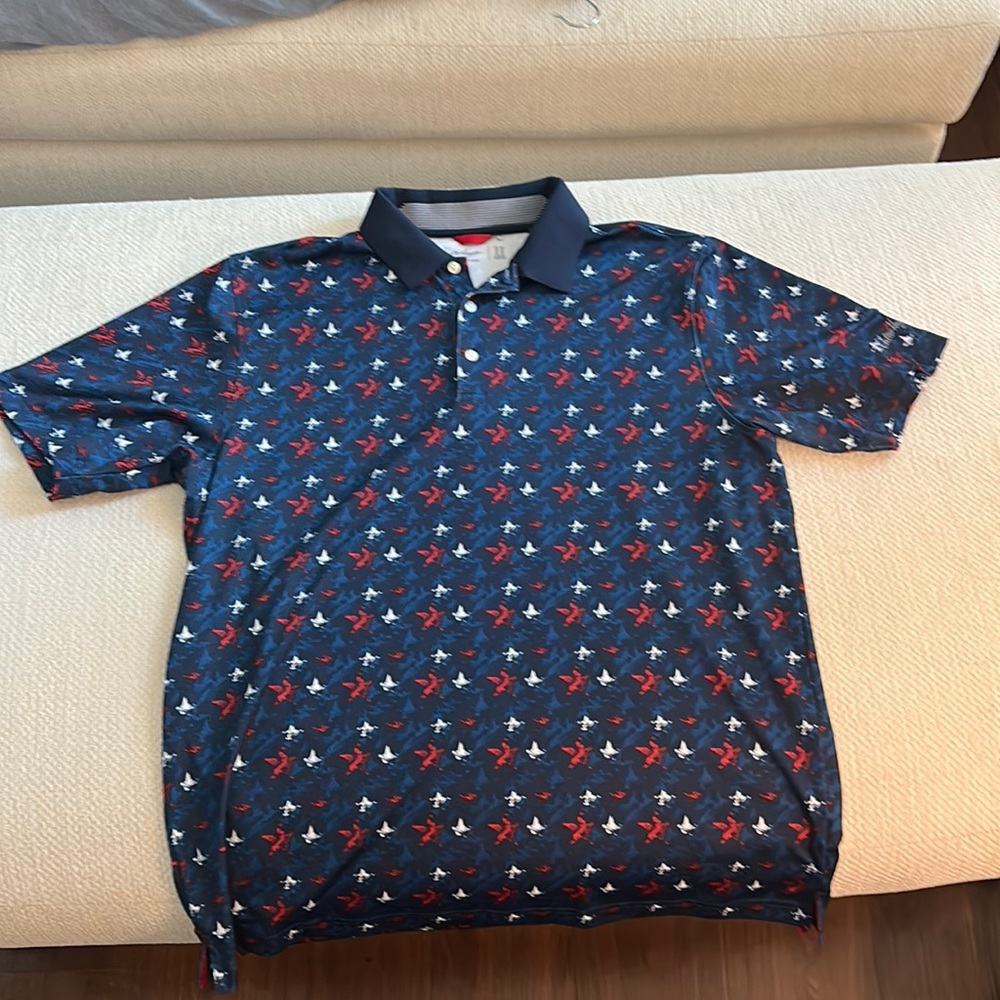 Men’s Walter Hagen golf shirt, size L